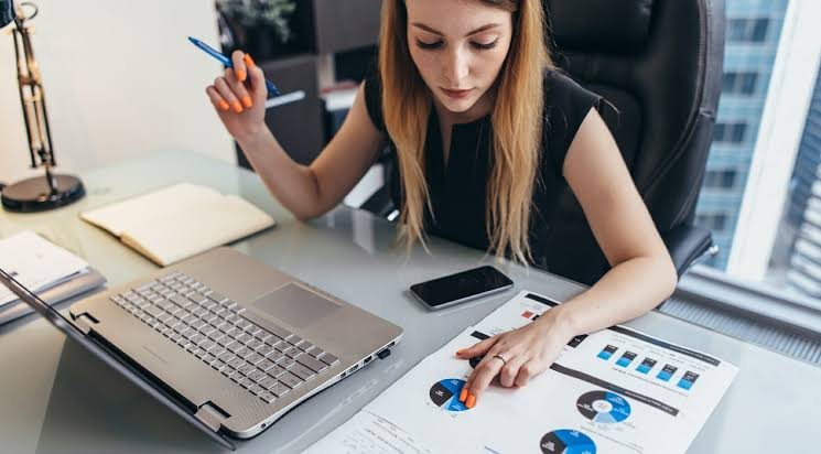 Financial Reporting Specialist - Level 1 Group