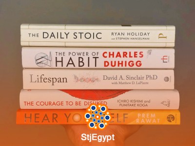 5 كتب ستغير حياتك بالكامل: من الحكمة القديمة إلى علم العادات وطول العمر