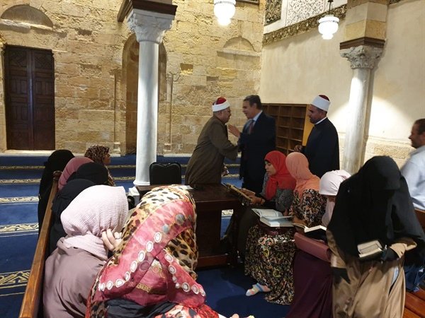 الأروقة العلمية بالأزهر الشريف: فرصة مميزة لتعلم العلوم الشرعية والعربية