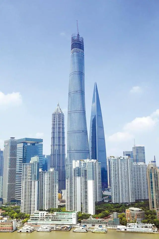 الصين تقوم بالانتهاء من ثاني أطول مبنى في العالم , تعرف علي طرازه الفريد - STJEGYPT