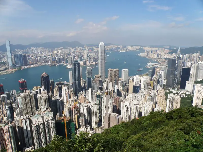 احصائيات مهولة لا تعرفها عن هونج كونج بلد ال1000 ناطحة سحاب - STJEGYPT