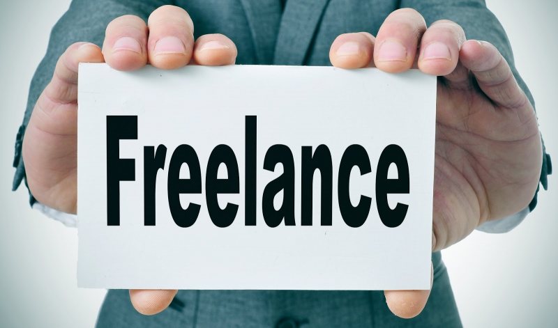 ازاي تشتغل freelancer في مجال الترجمة ؟؟